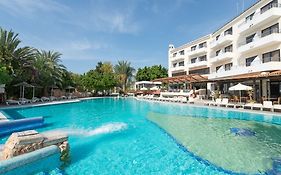 Paphos Gardens Hotel 3*